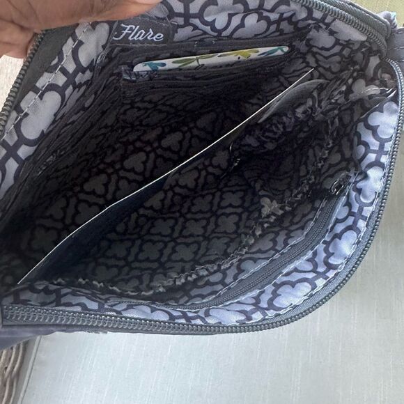 Lug Flare Butterfly Concord Crossbody Bag - Picture 8 of 12